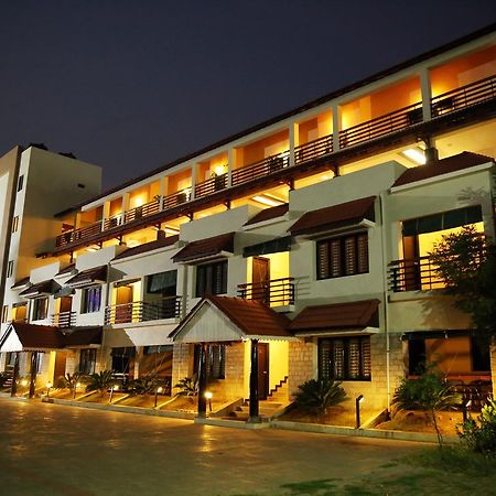Seagate Church View Resorts Velanganni Bagian luar foto