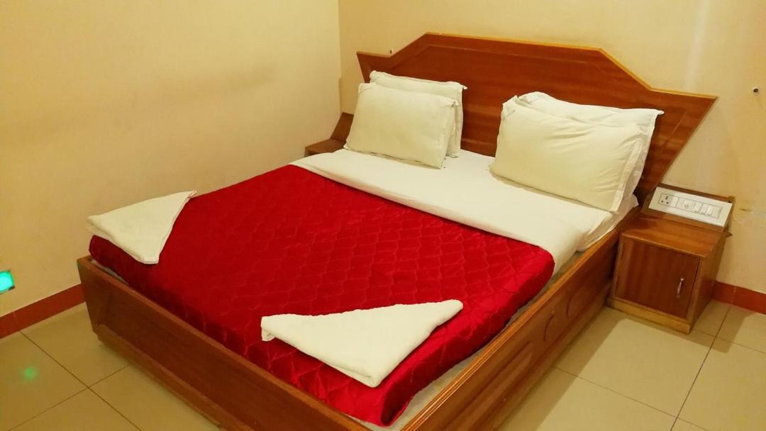 Seagate Church View Resorts Velanganni Bagian luar foto