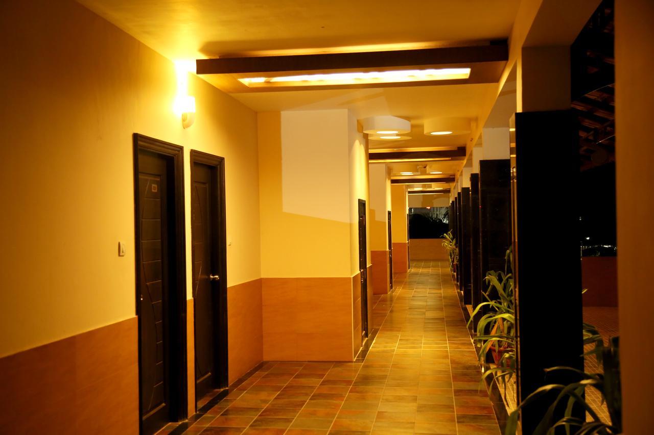 Seagate Church View Resorts Velanganni Bagian luar foto